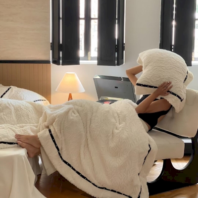 Rose Pattern Thickened Warm Rabbit Flannel Bedding Set4PCS)