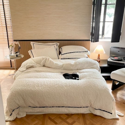 Rose Pattern Thickened Warm Rabbit Flannel Bedding Set4PCS)