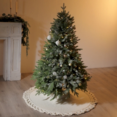 48-Inch Hollow Cable Knit Christmas Tree Skirt