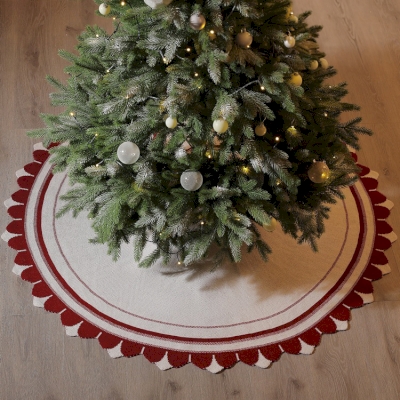 48-Inch Pennant-Style Knitted Christmas Tree Skirt