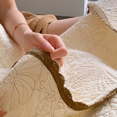 Couvre-lit Matelassé en Pur Coton avec Motif Feuille de Lotus