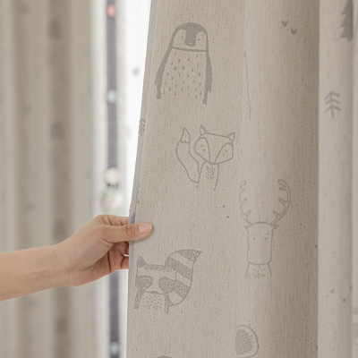 Rideau Enfant Sylva Sur Mesure, Tissu Chenille Jacquard, Forêt d'Animaux en Réunion