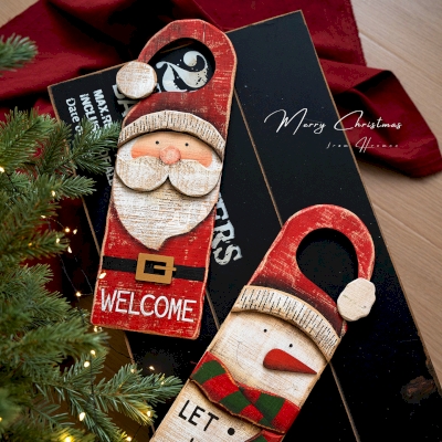 Wooden Christmas Door Decoration, 36 × 13 cm, Two Designs to Choose From