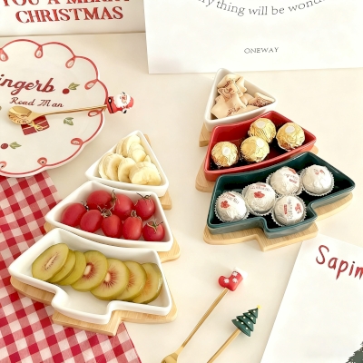BORELY appetizer tray, 3 Christmas tree-shaped ceramic bowls with wooden stand