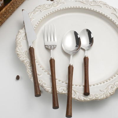 NORDWOOD 24-Piece Cutlery Set in Stainless Steel with Natural Wood Handles