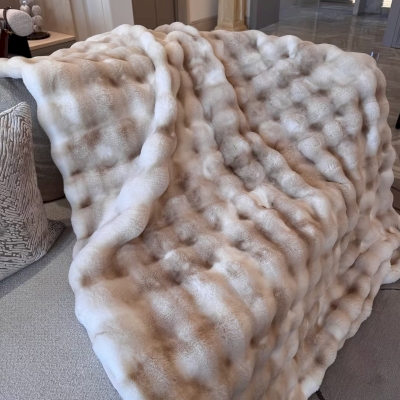 Plaid ALTO, Dégradé de Couleur, Relief en Volume, Fausse Fourrure Effet Lapin Douce, 150 × 180 cm